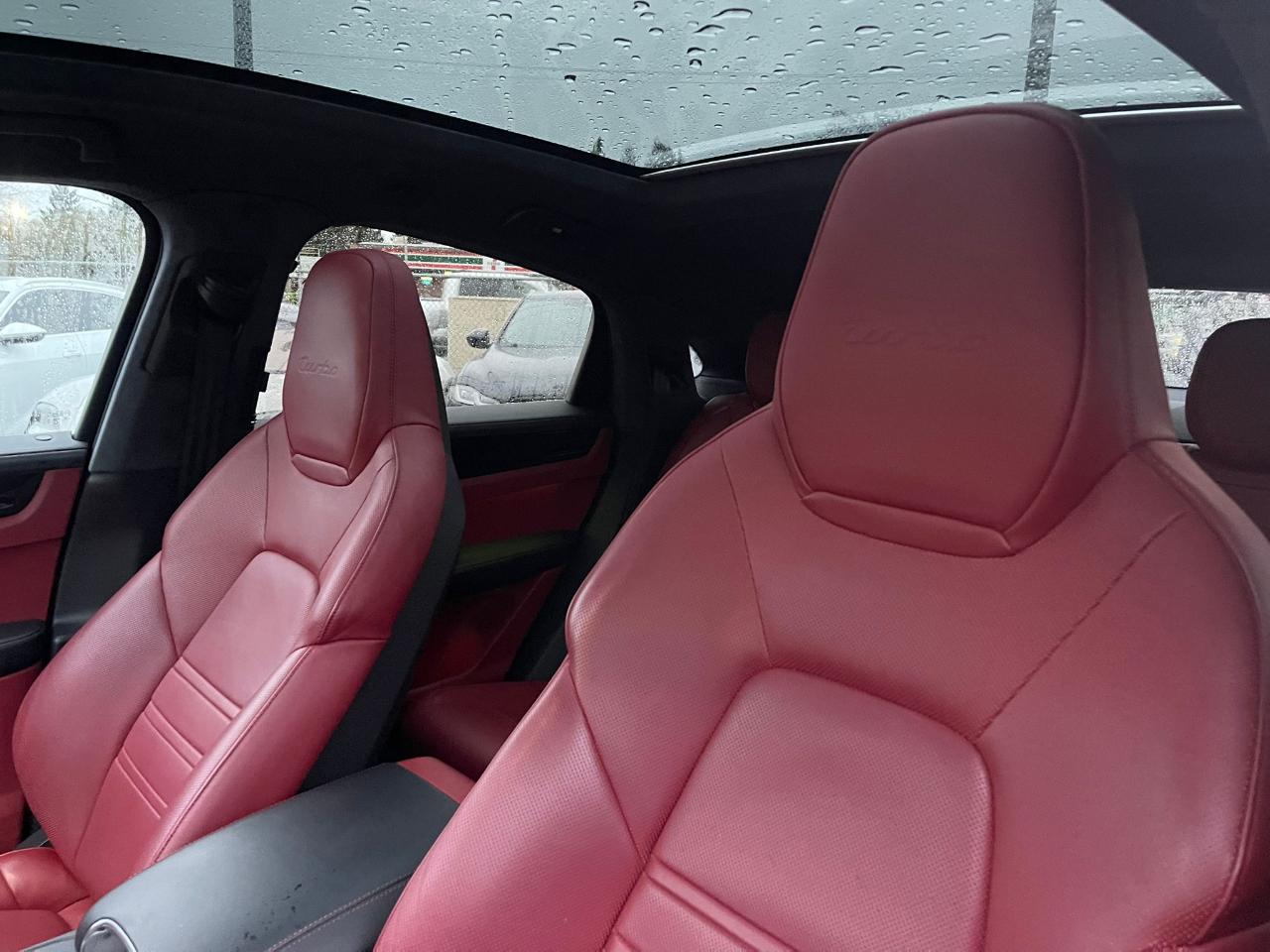 Porsche Cayenne  2022