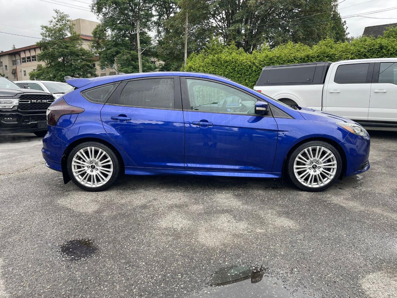 Ford Focus 5dr HB ST 2014