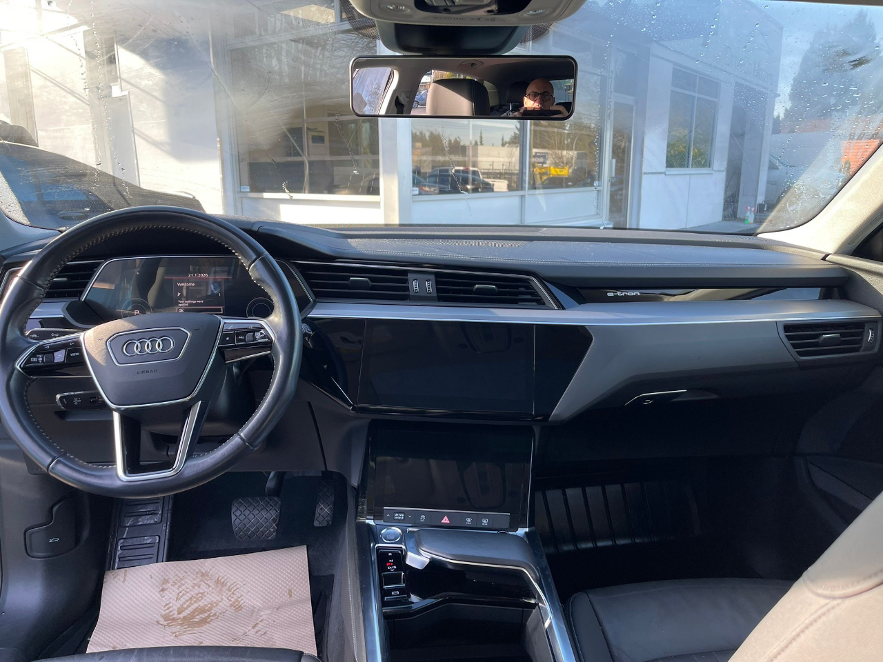 Audi E-Tron Progressiv quattro 2019