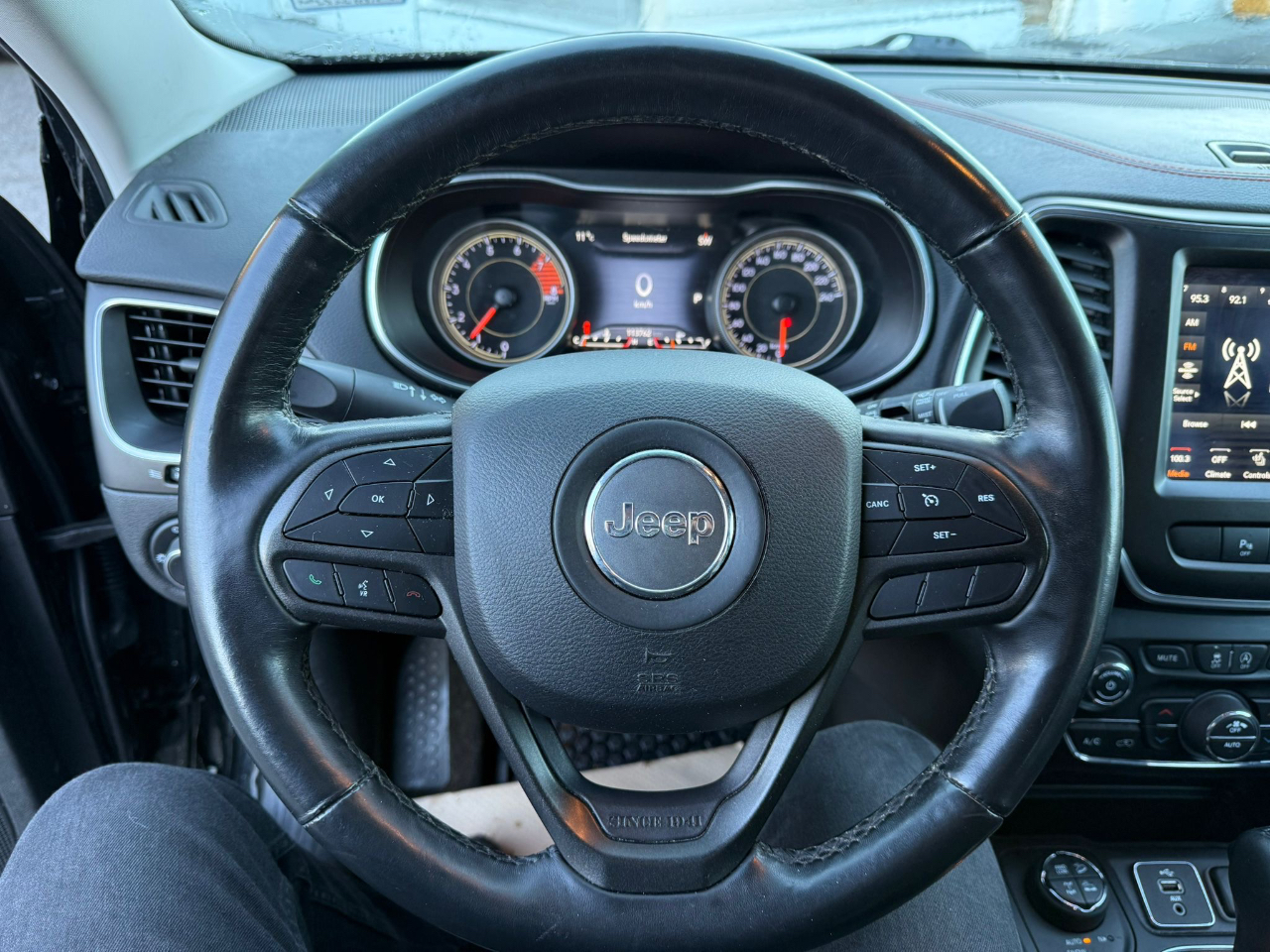 Jeep Cherokee Trailhawk 4x4 2019 Jeep Cherokee Trailhawk 4x4 2019