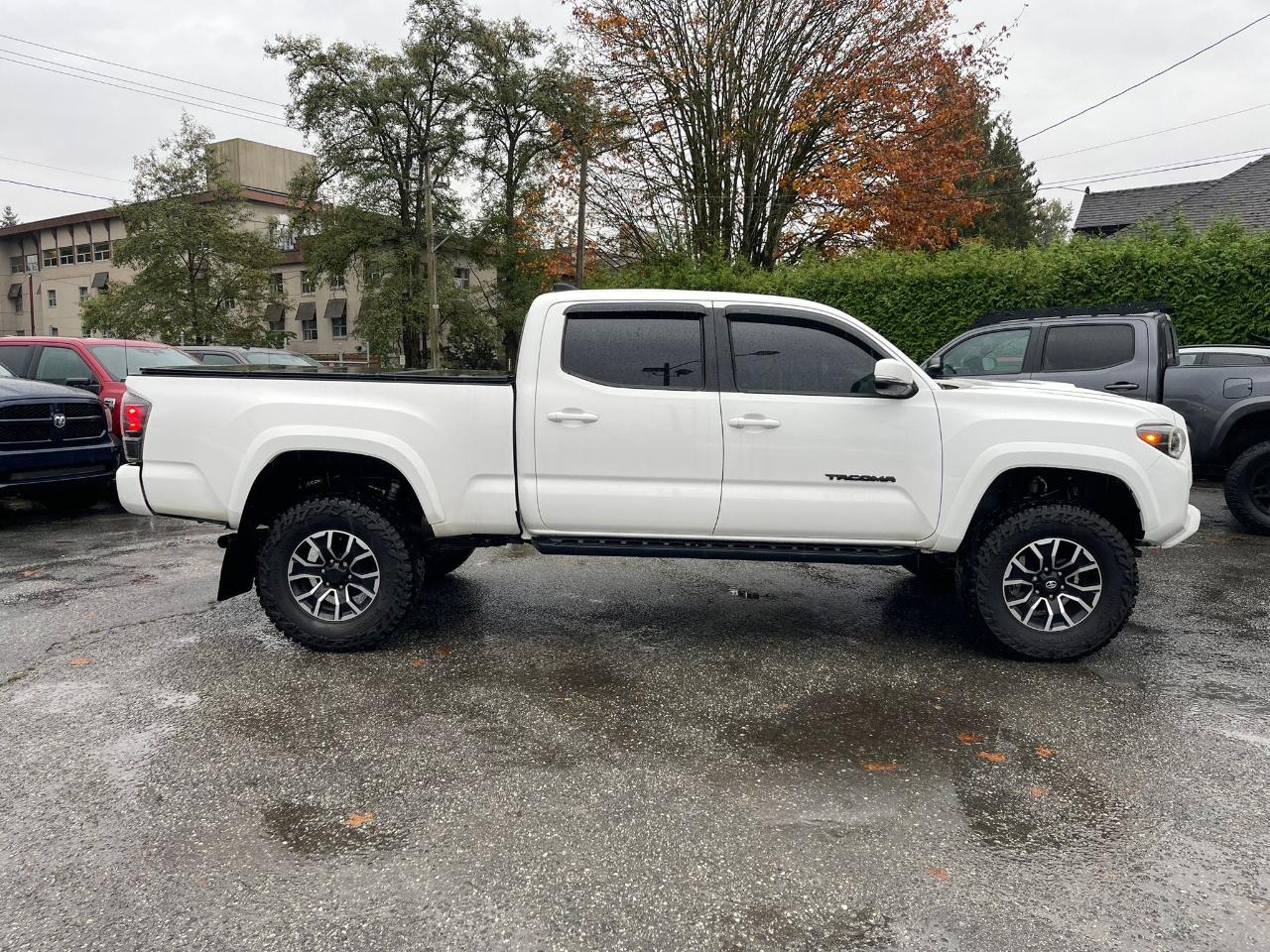 Toyota Tacoma 4WD  2023