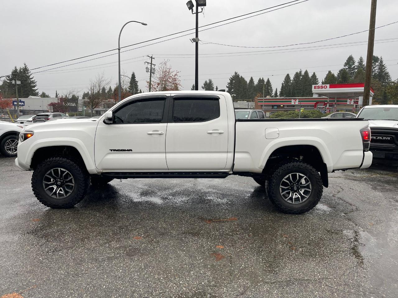 Toyota Tacoma 4WD  2023