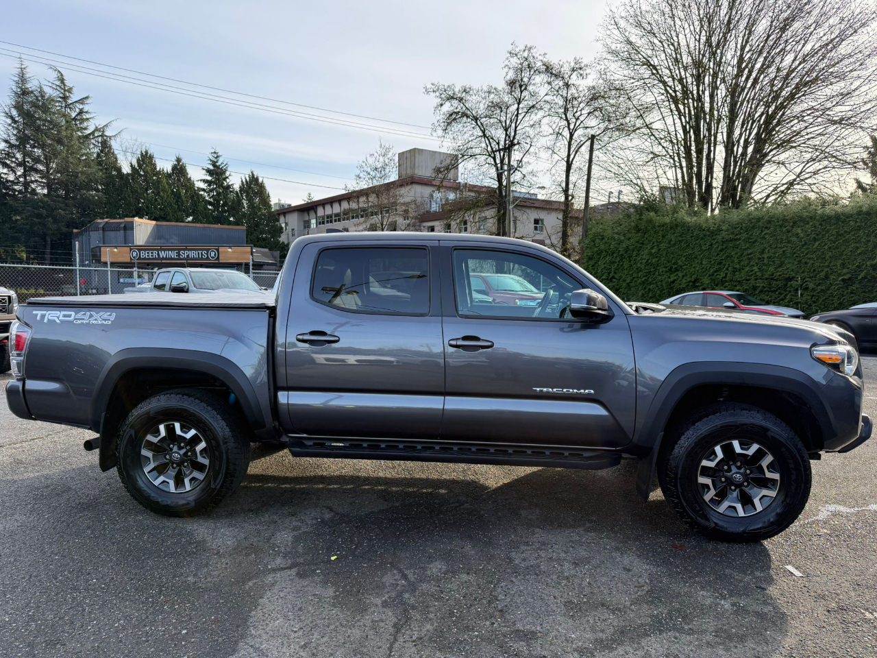 Toyota Tacoma 4WD  2021