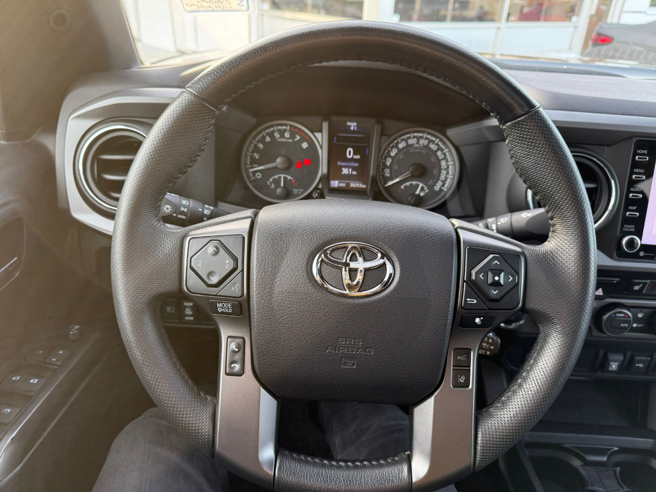 Toyota Tacoma 4WD  2021
