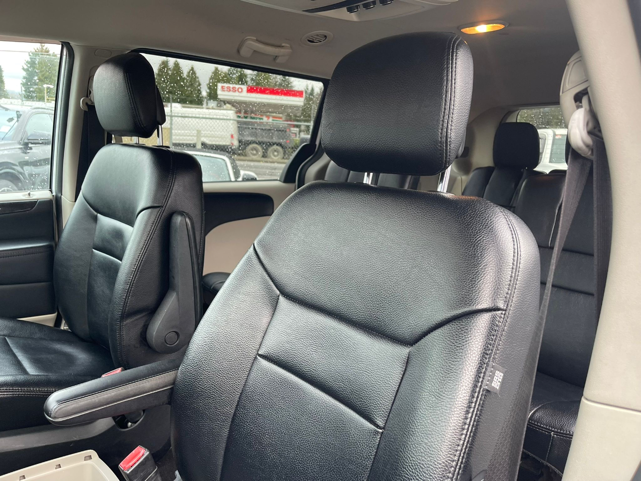 Dodge Grand Caravan 4dr Wgn SXT 2014