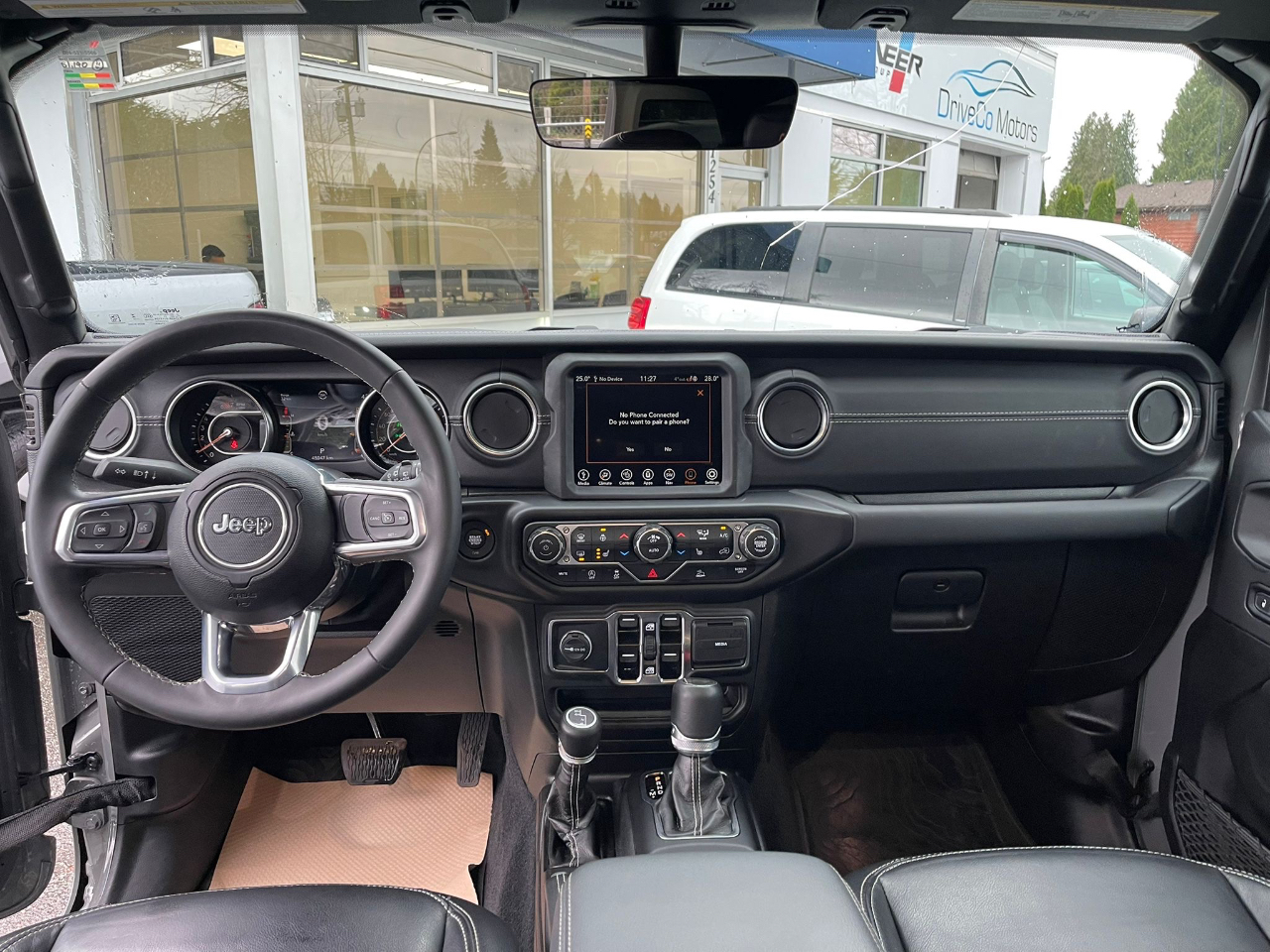 Jeep Wrangler Sahara 4 Door 4x4 2023