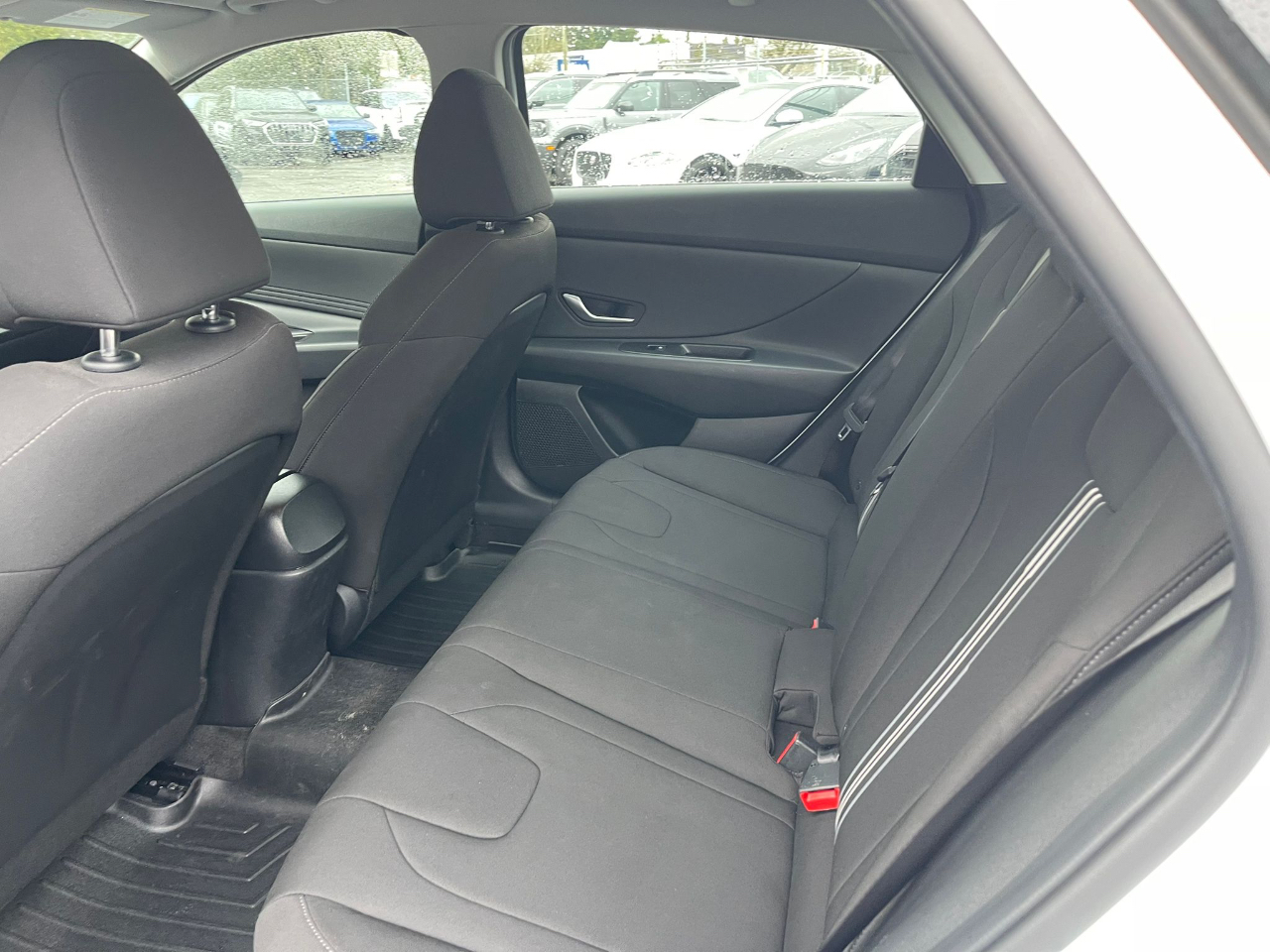 Hyundai Elantra Preferred IVT w/Sun & Tech Package 2022