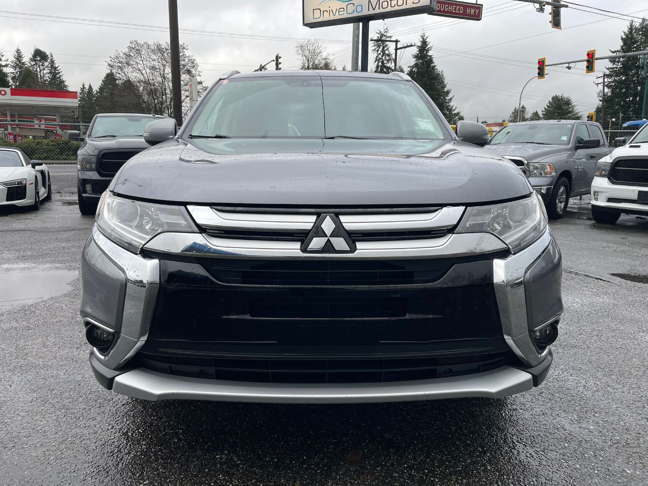 Mitsubishi Outlander  2018