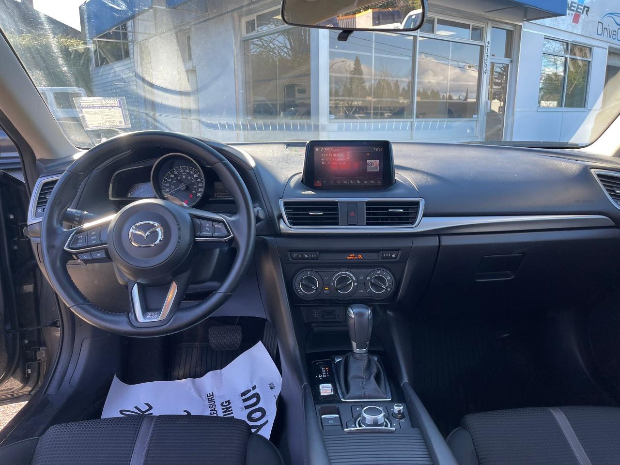 Mazda Mazda3 4-Door  2017
