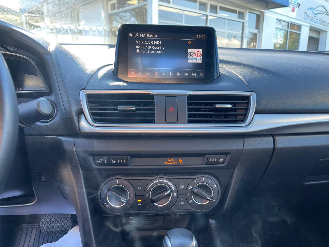 Mazda Mazda3 4-Door  2017