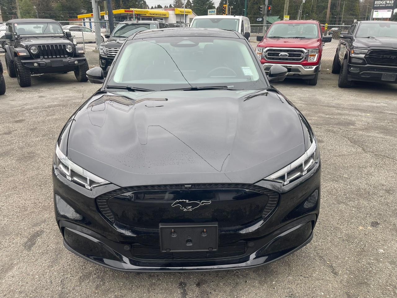 Ford Mustang Mach-E Select AWD 2024