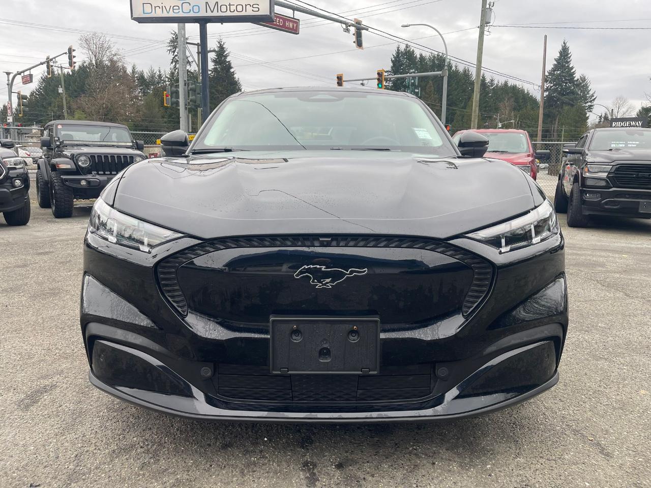 Ford Mustang Mach-E Select AWD 2024