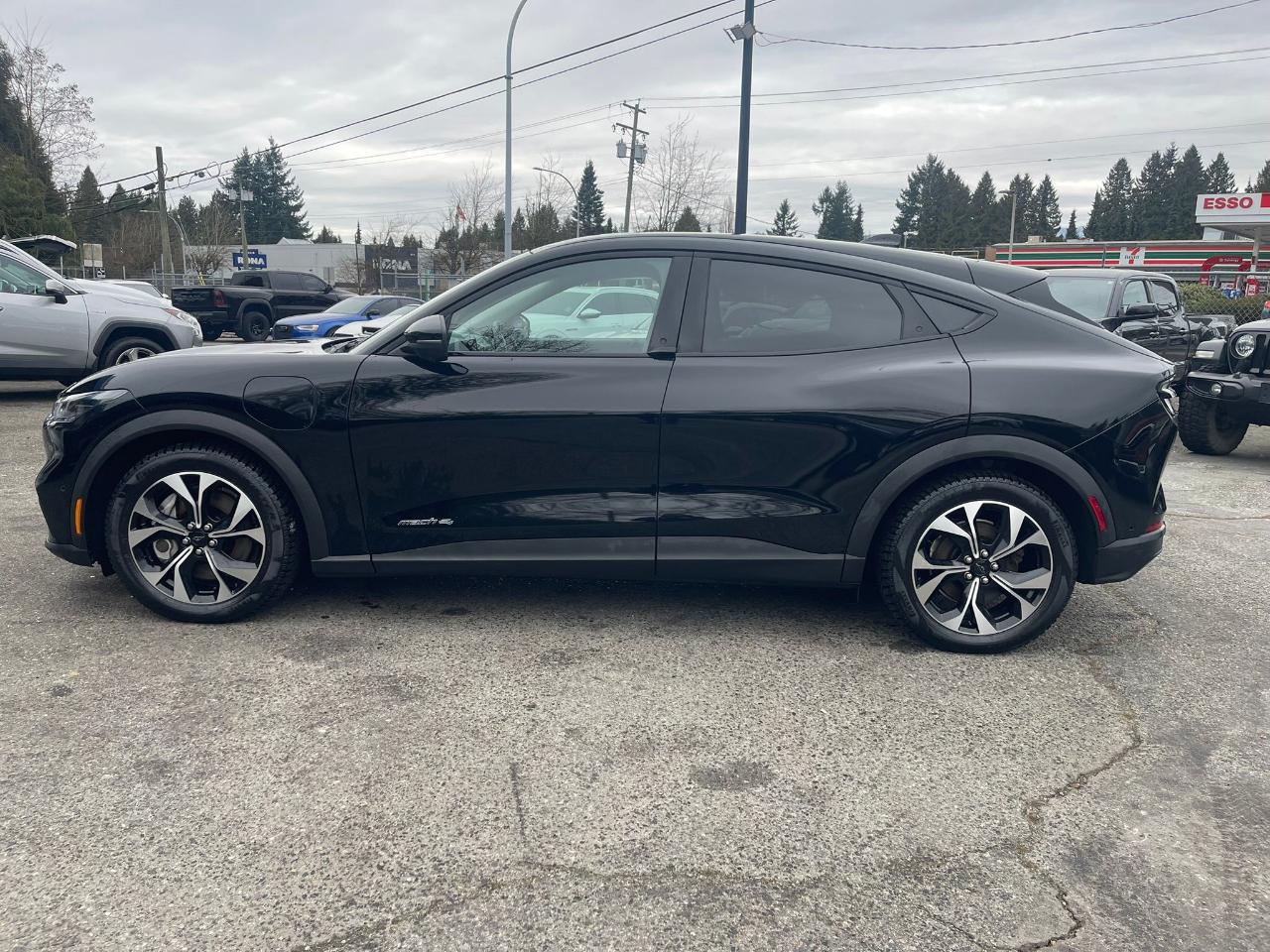 Ford Mustang Mach-E Select AWD 2024