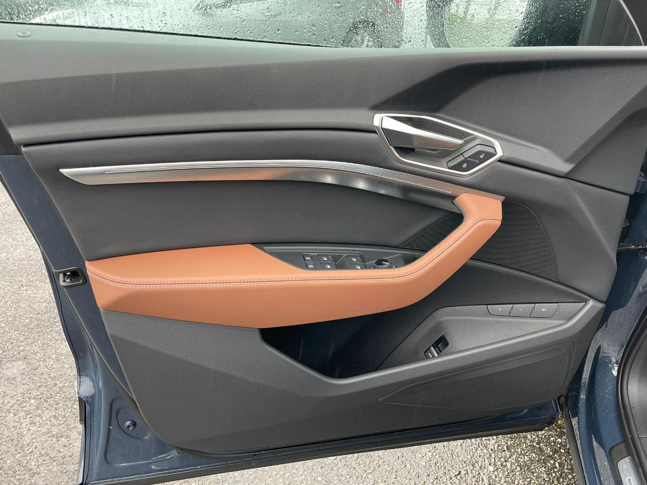 Audi Q8 e-tron Sportback S line Premium quattro 2024