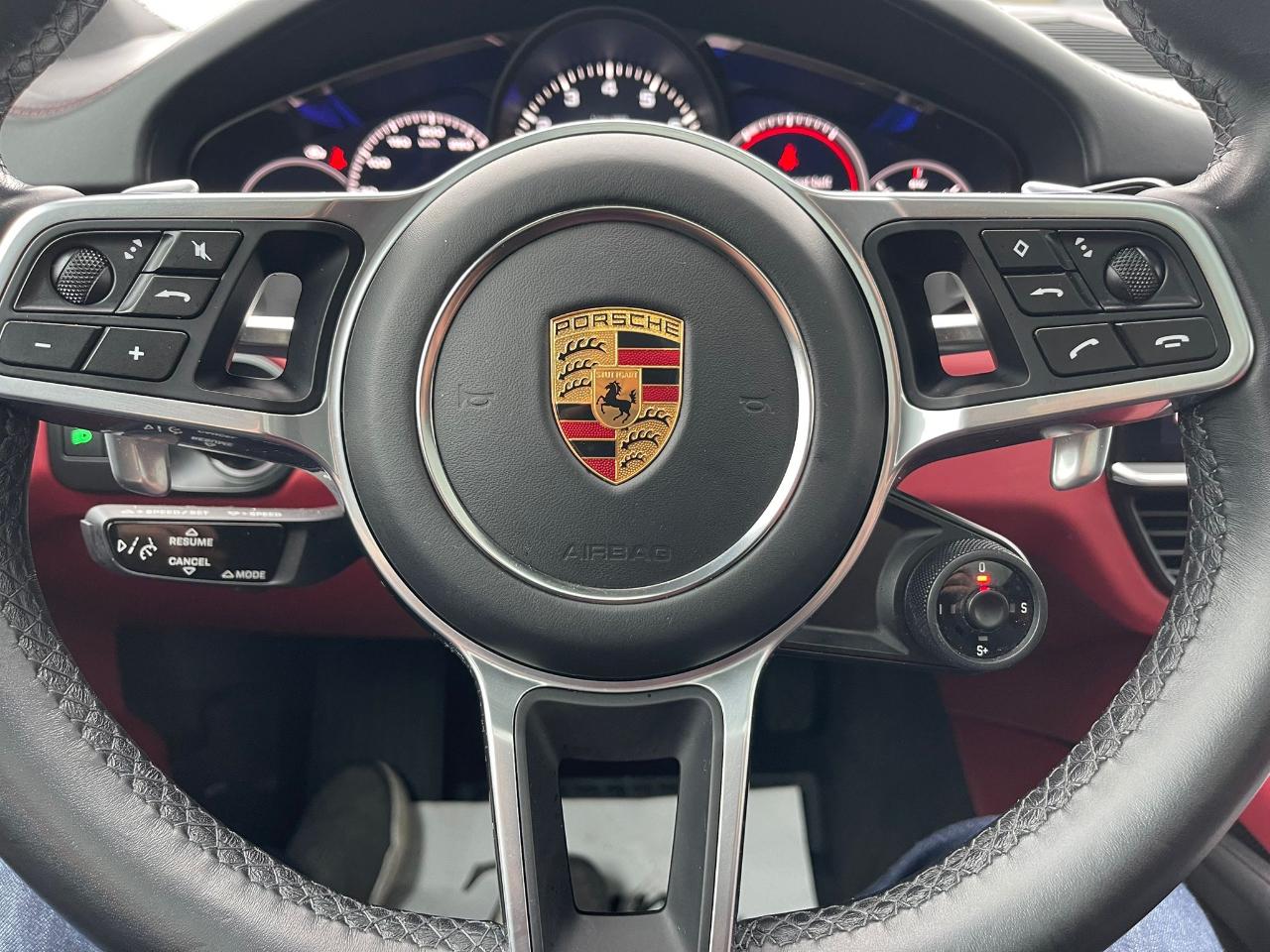 Porsche Cayenne Coupe AWD 2022