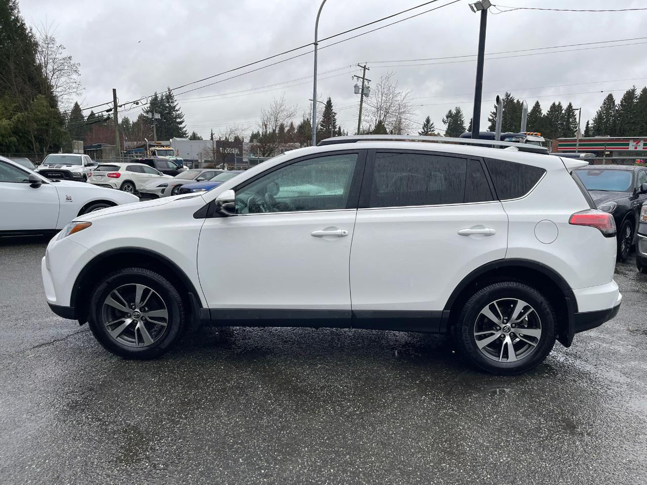 Toyota RAV4  2018