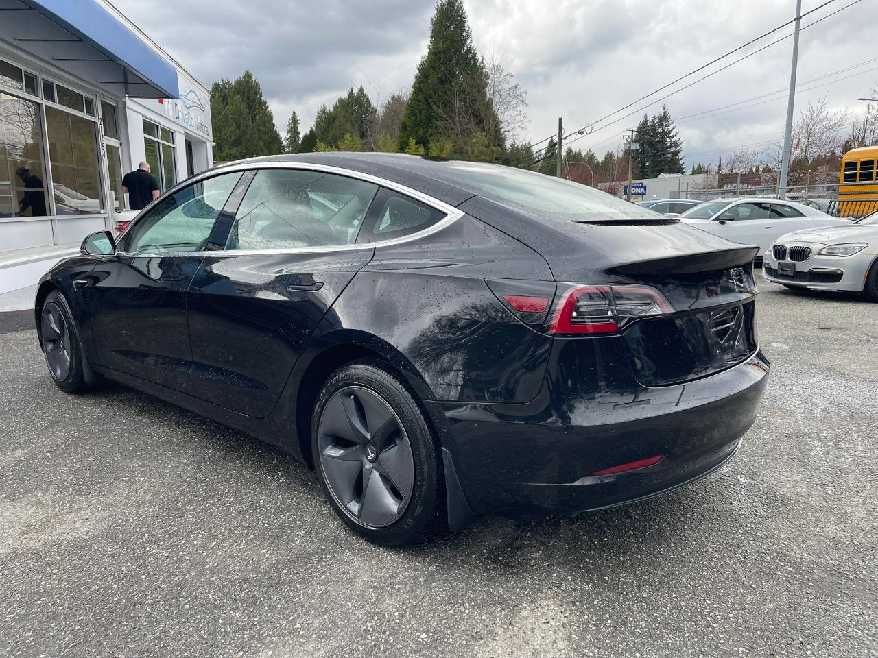 Tesla Model 3  2018