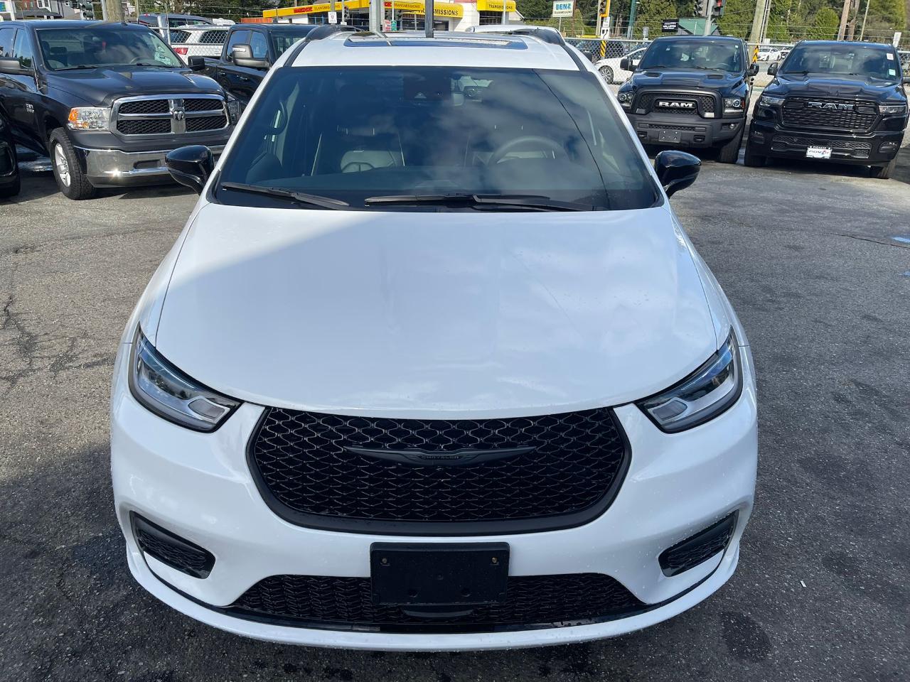 Chrysler Pacifica  2025