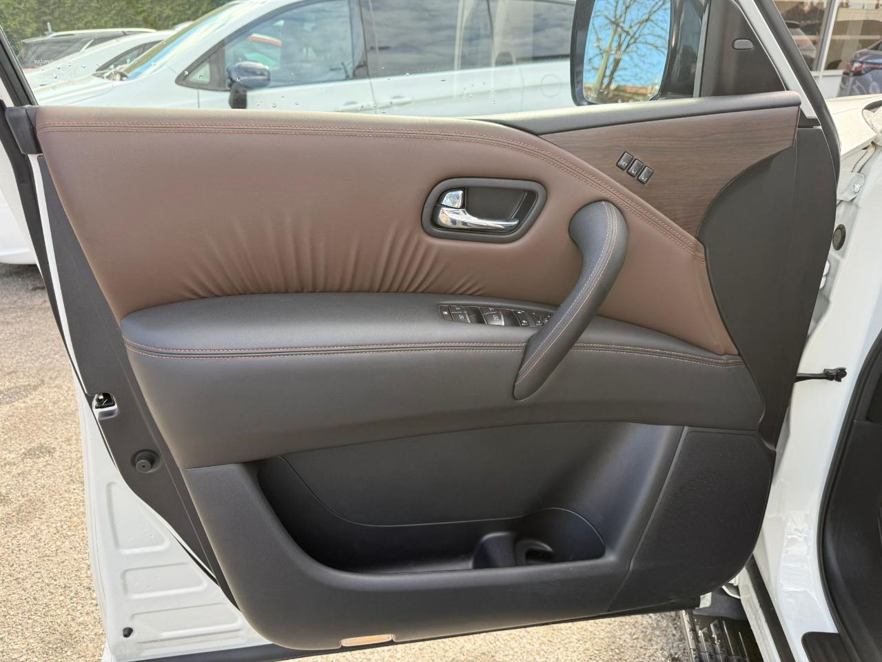 Nissan Armada 4x4 Platinum Reserve 2018