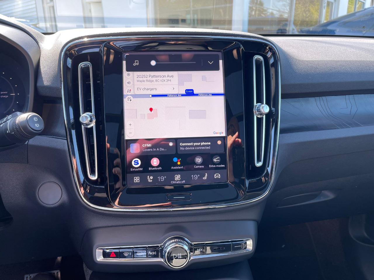 Volvo XC40 Recharge Pure Electric Twin eAWD Plus 2024