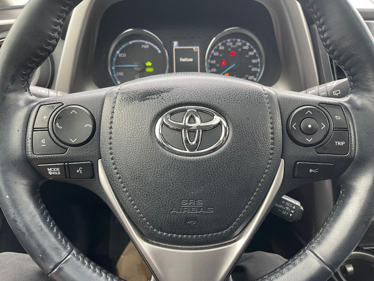 Toyota RAV4 Hybrid Limited AWD 2018