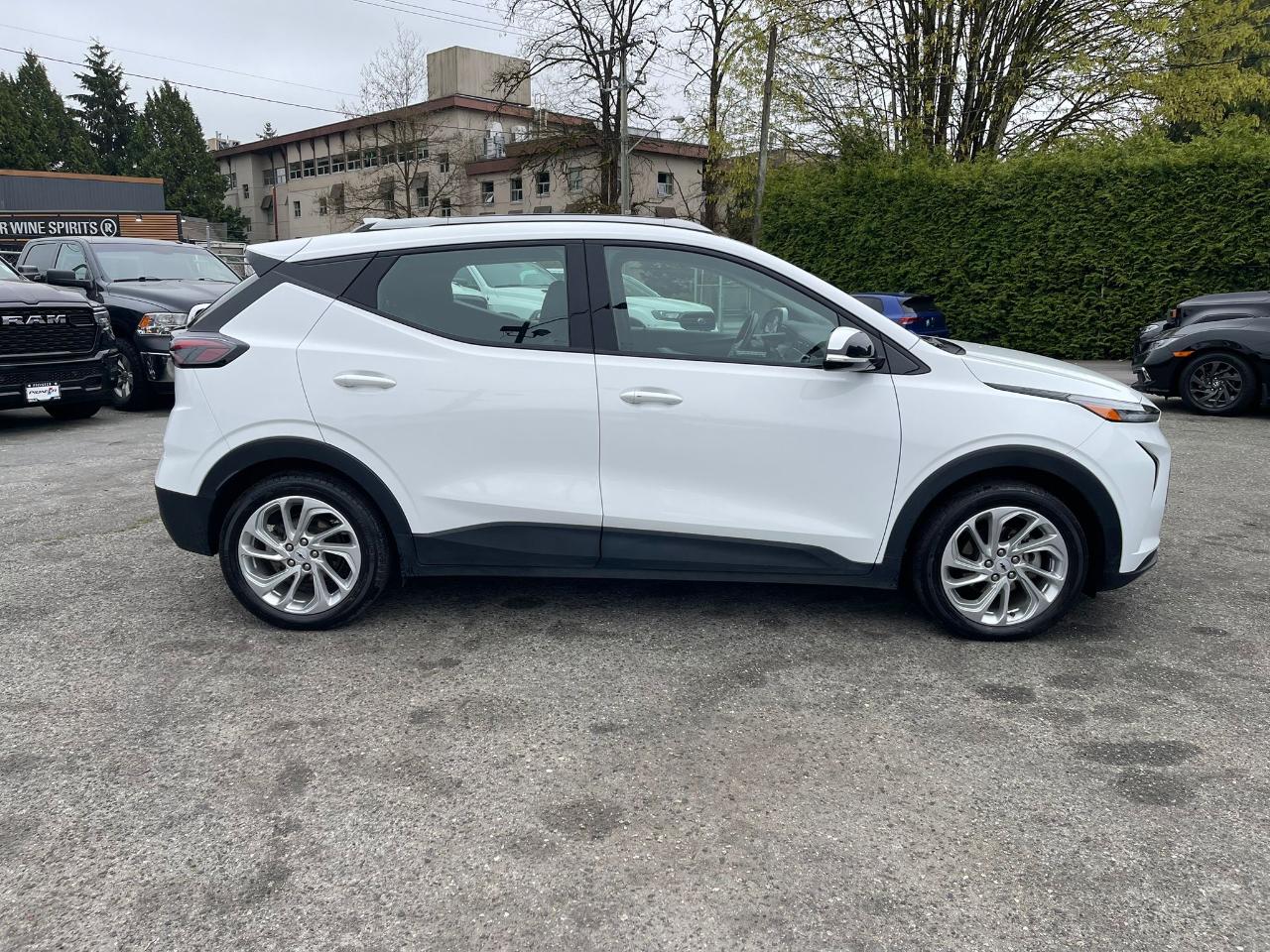Chevrolet Bolt EUV FWD 4dr LT 2023