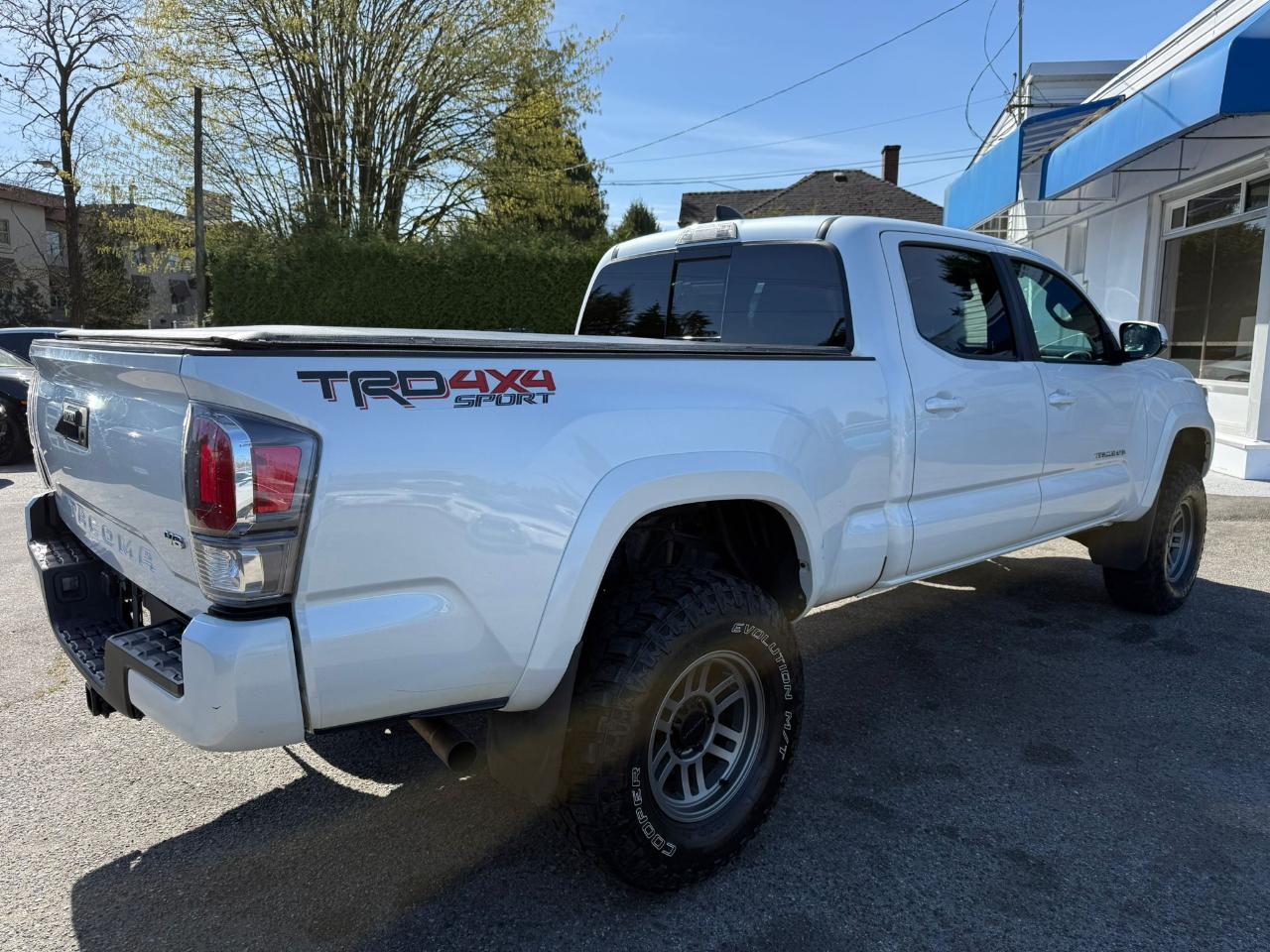 Toyota Tacoma 4WD  2023
