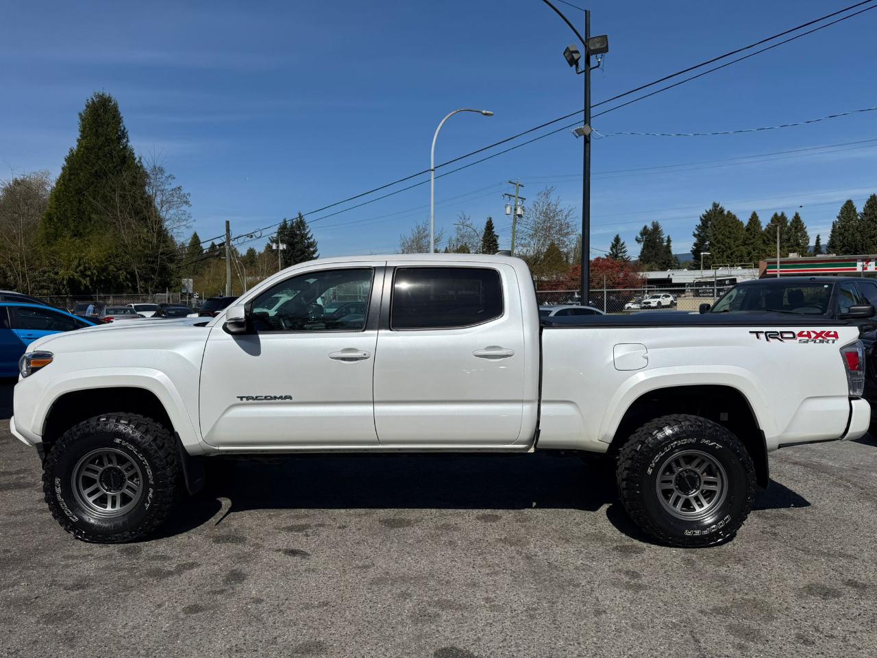 Toyota Tacoma 4WD  2023
