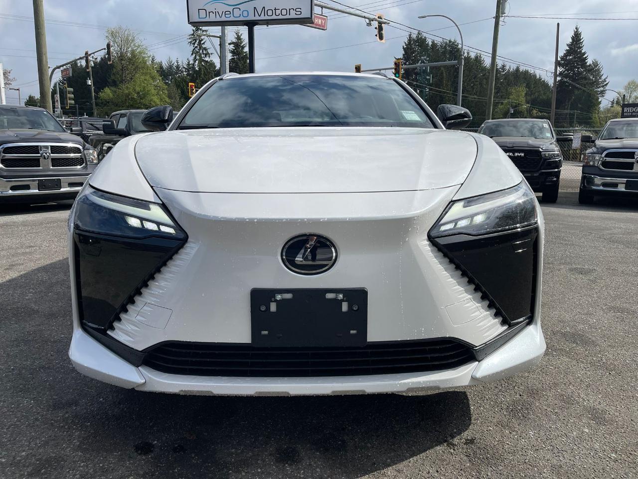 Lexus RZ RZ 450e Luxury AWD 2024