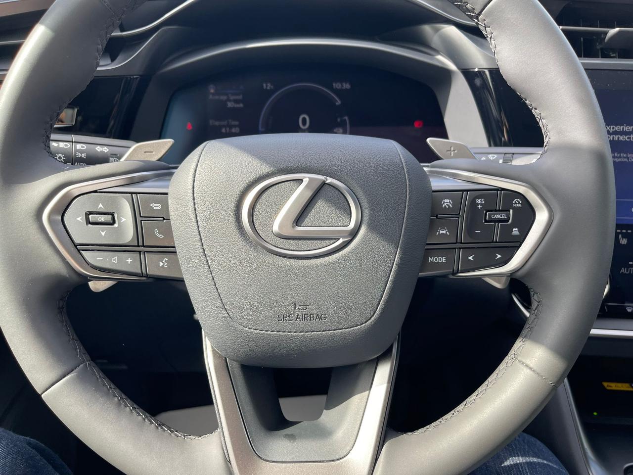 Lexus RZ RZ 450e Luxury AWD 2024