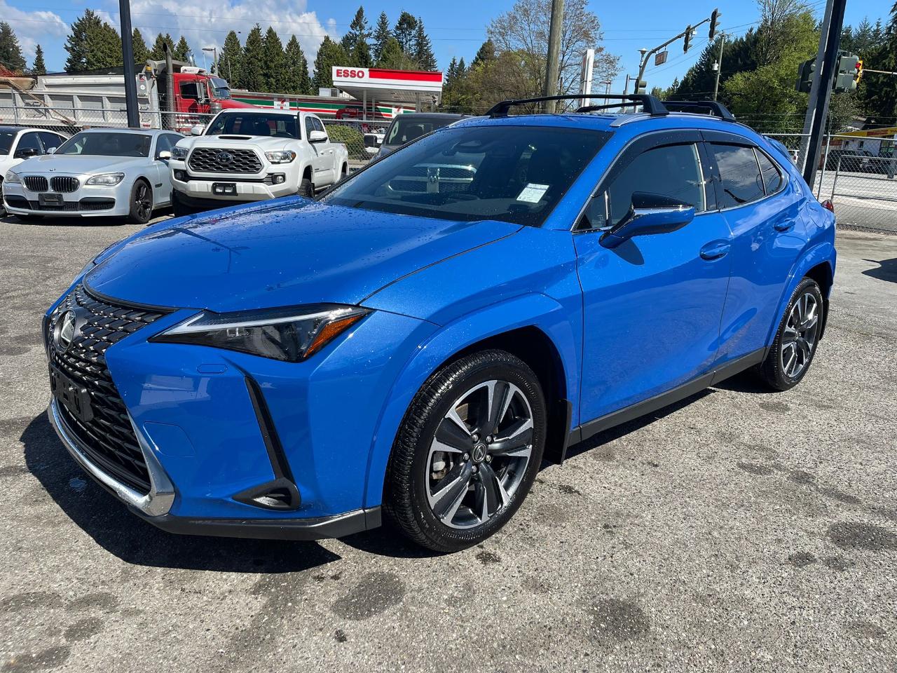 Lexus UX UX 300h AWD 2025