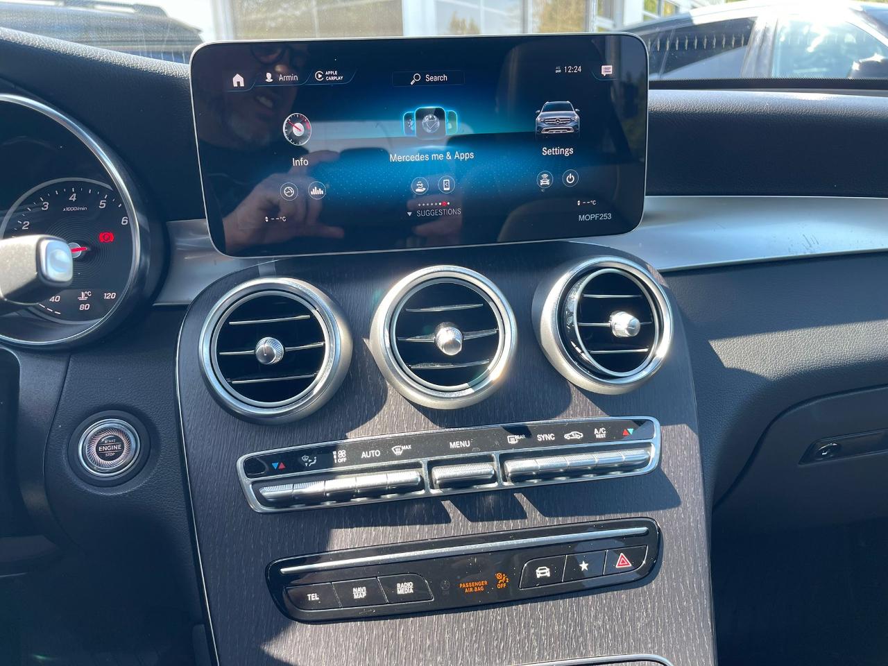 Mercedes-Benz GLC  2020