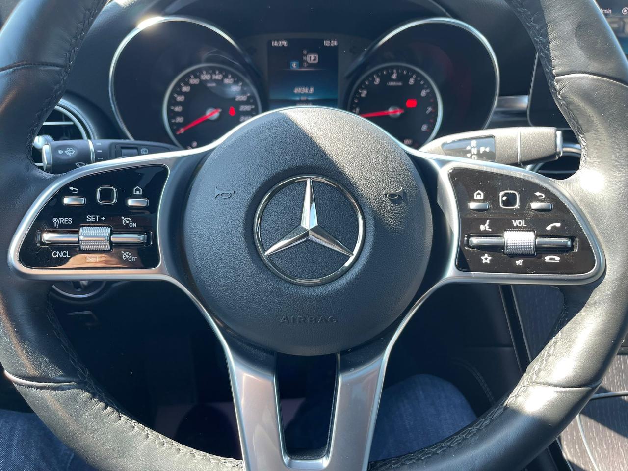 Mercedes-Benz GLC  2020