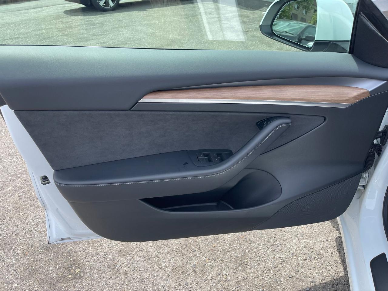 Tesla Model 3 RWD 2023