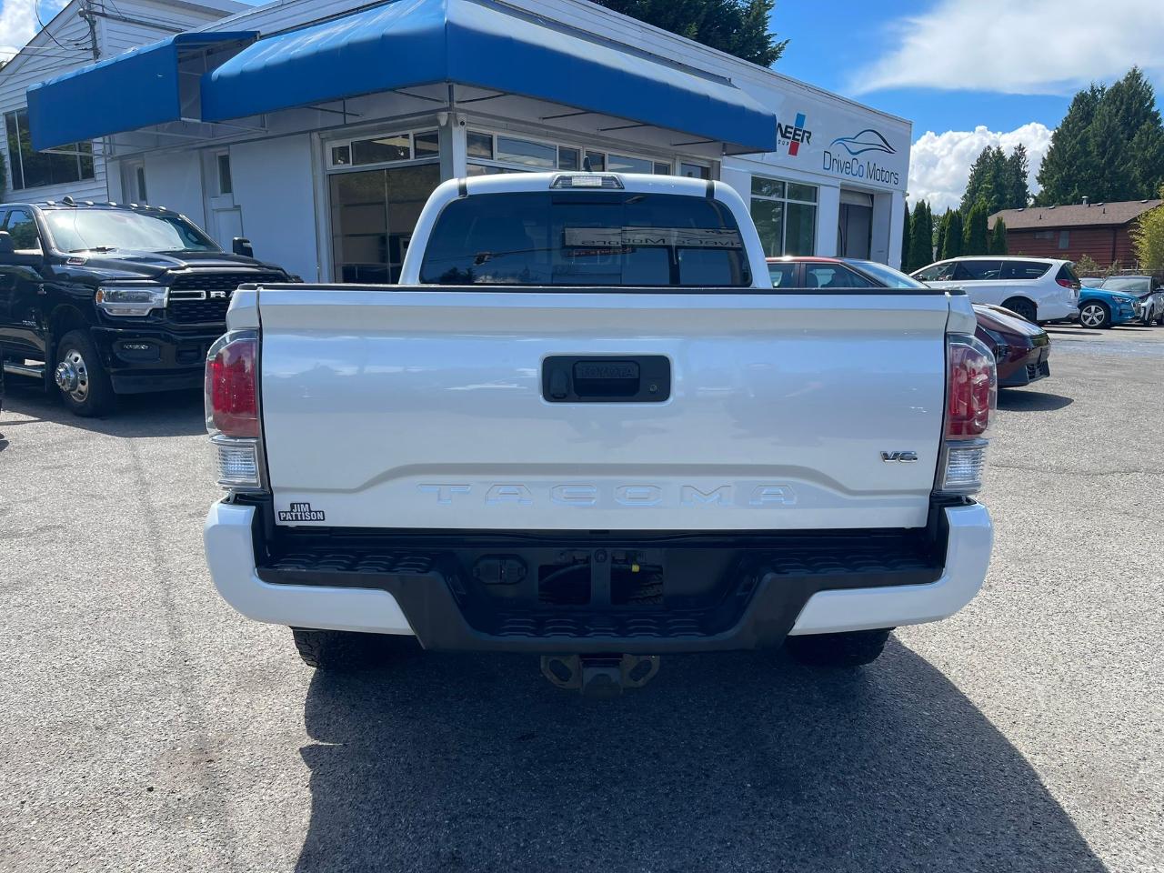 Toyota Tacoma 4WD  2022