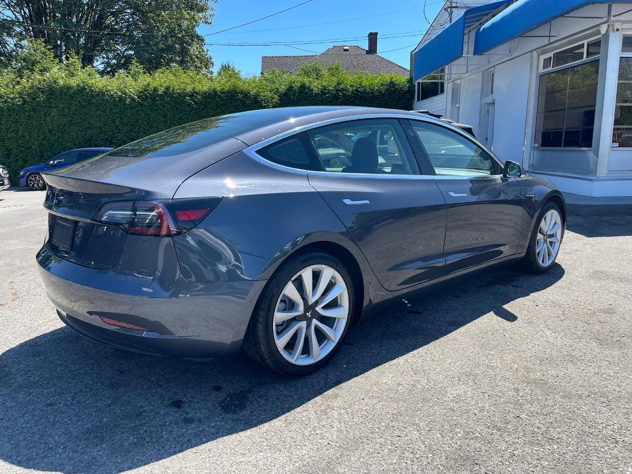 Tesla Model 3 Standard Range Plus RWD 2020
