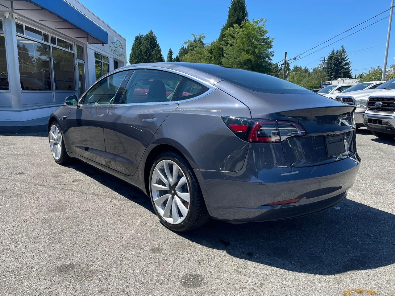 Tesla Model 3 Standard Range Plus RWD 2020