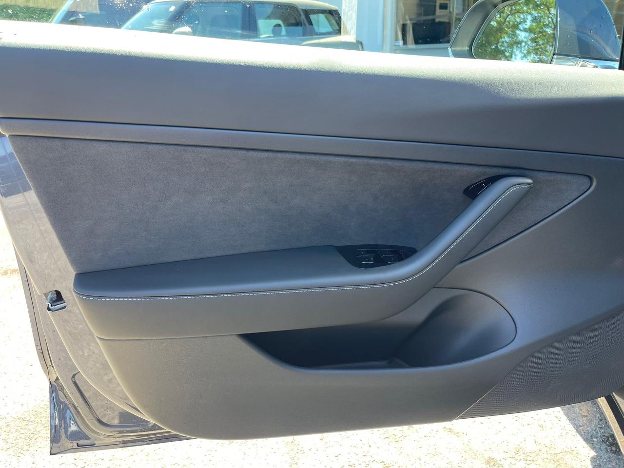 Tesla Model 3 Standard Range Plus RWD 2020