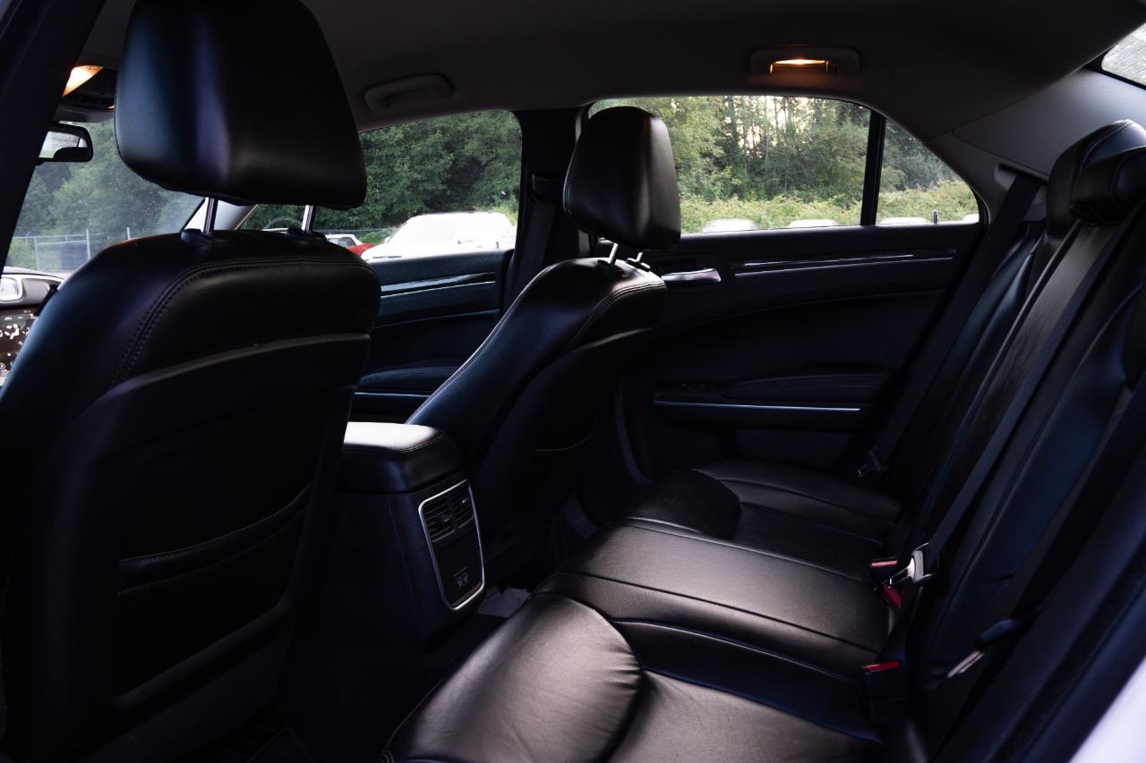 Chrysler 300 Touring L 2022