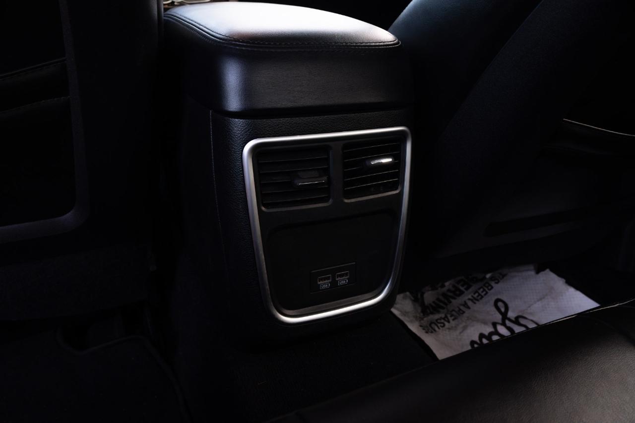 Chrysler 300 Touring L 2022