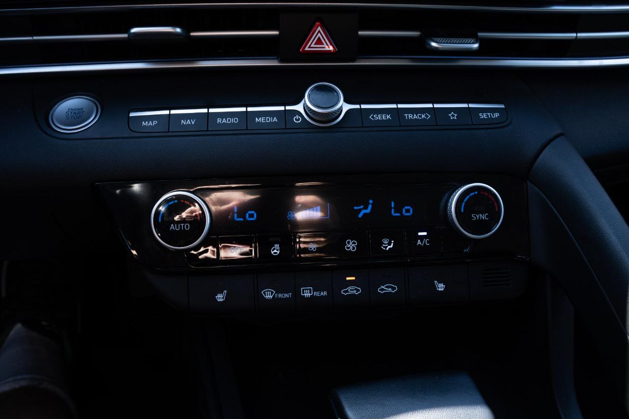 Hyundai Elantra SEL 2025