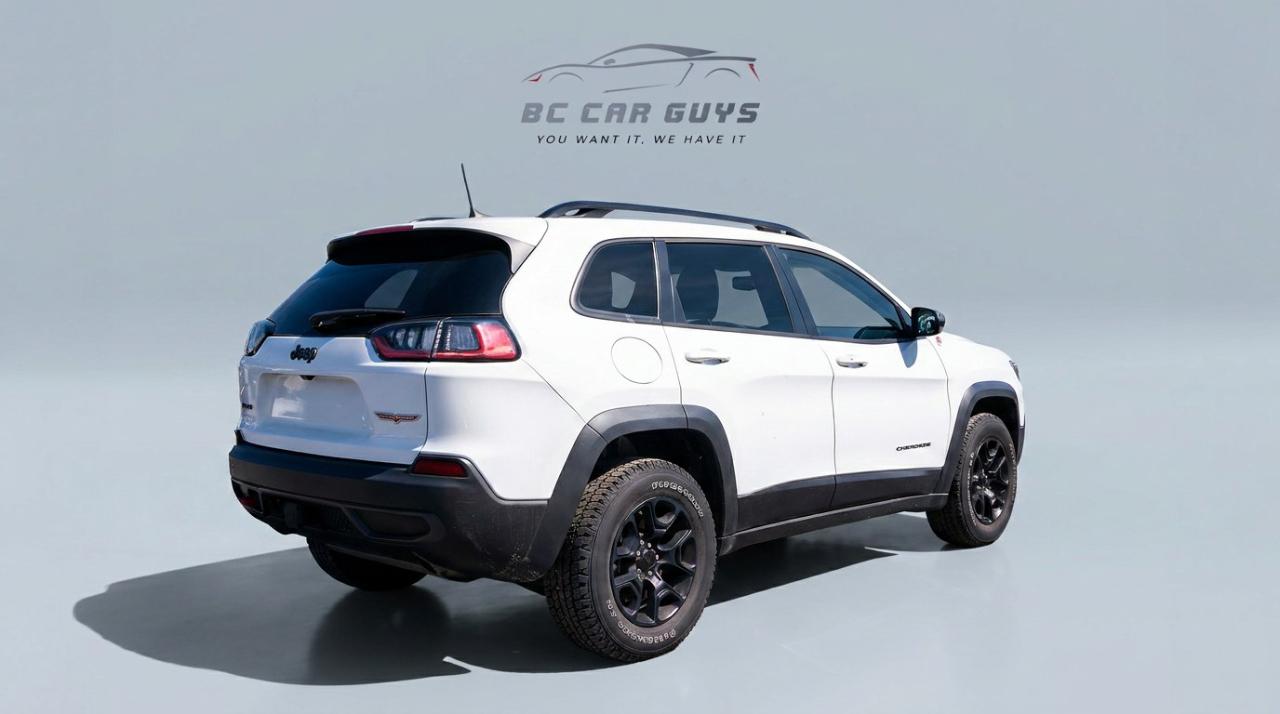 Jeep Cherokee 4WD 4dr Trailhawk 2022