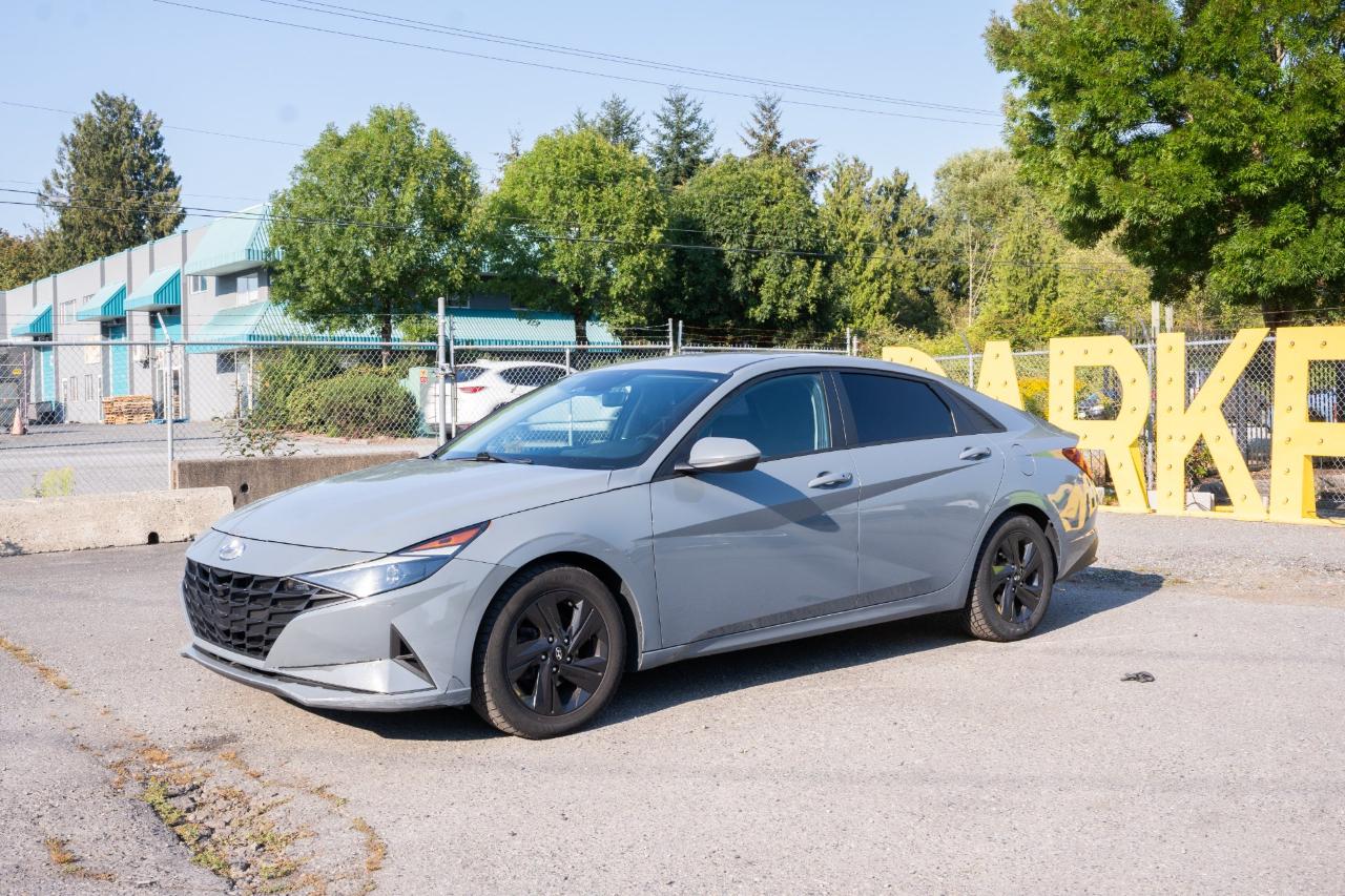 Hyundai Elantra  2026