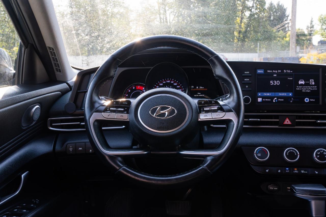 Hyundai Elantra  2026