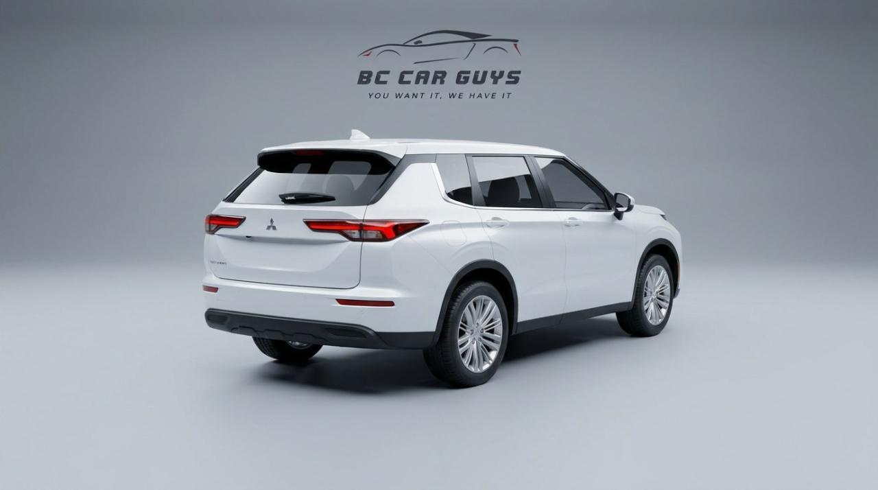 Mitsubishi Outlander ES 2024