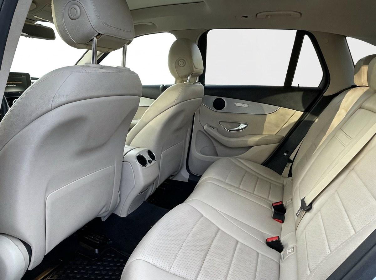 Mercedes-Benz GLC-Class  2016
