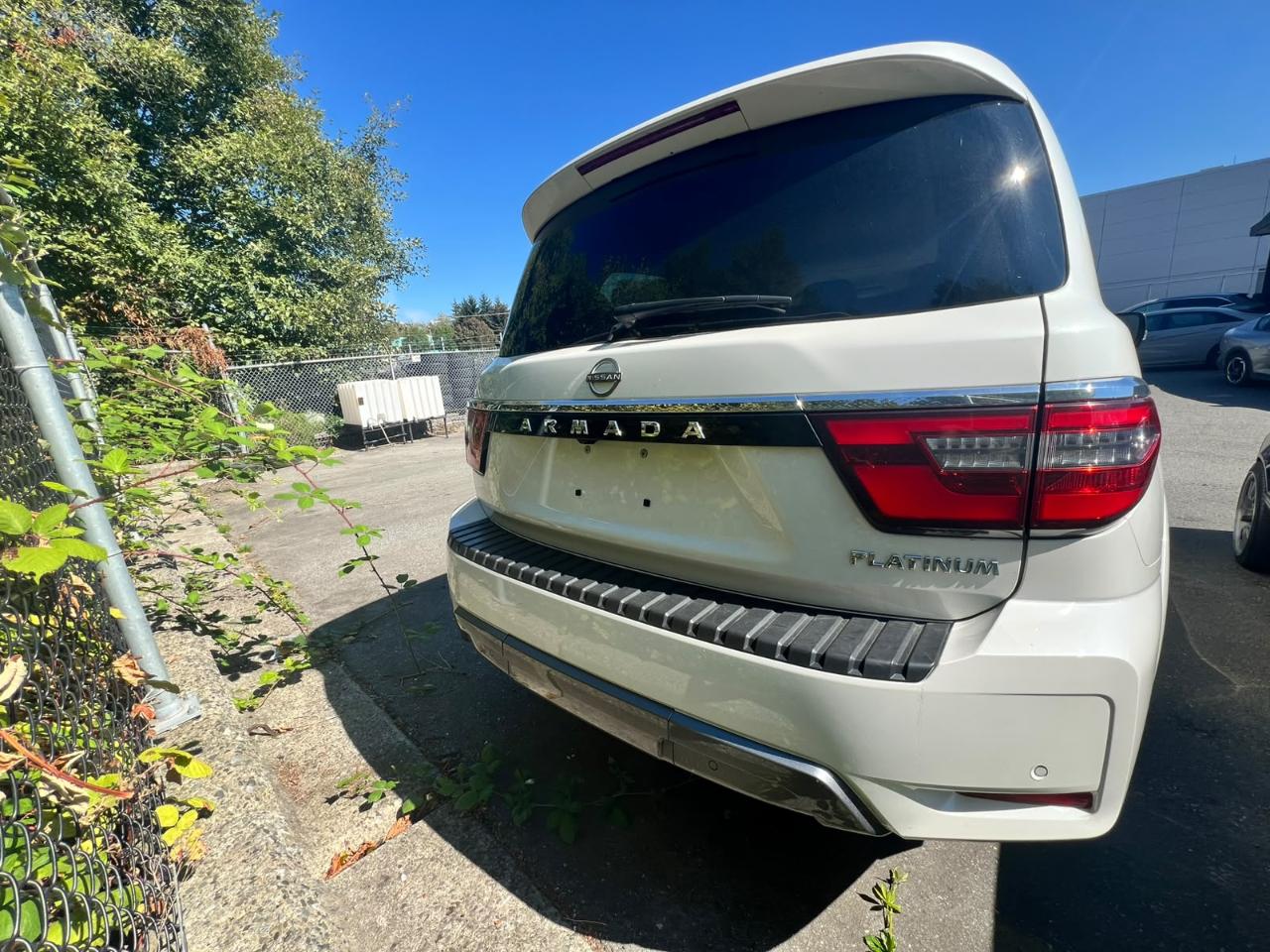Nissan Armada Platinum 2023