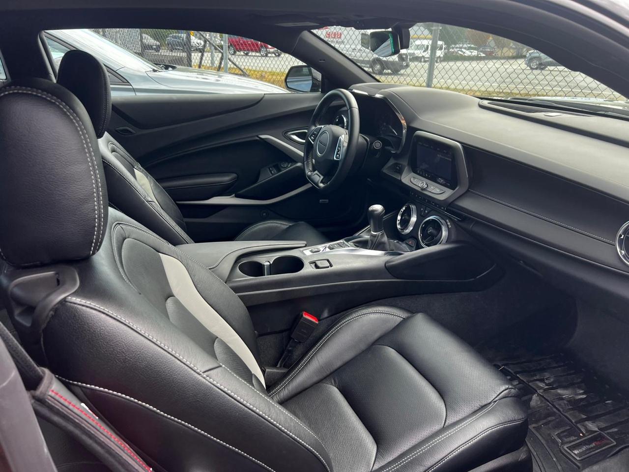 Chevrolet Camaro  2022