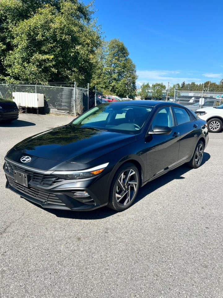 Hyundai Elantra SEL Sport 2025