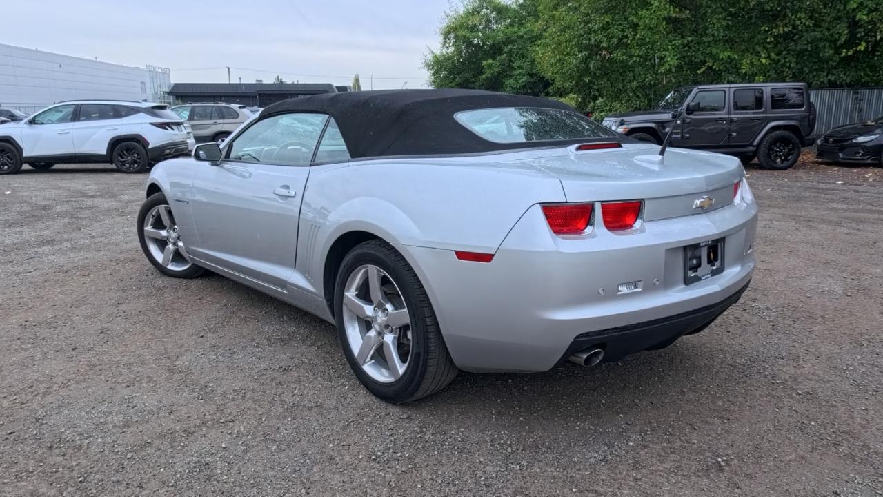 Chevrolet Camaro Convertible 2LT 2011
